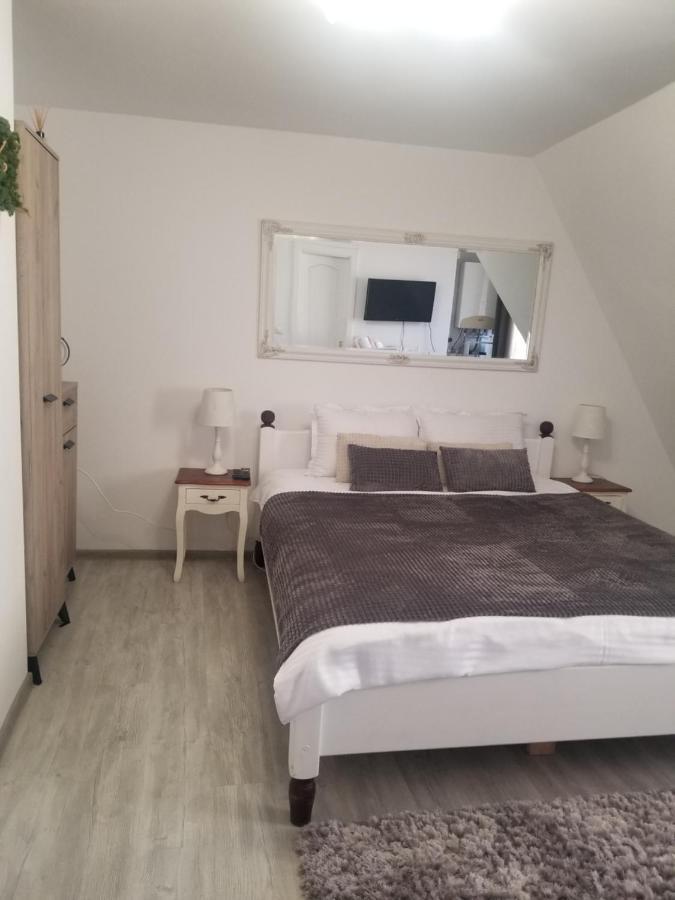 A&A Central Apartment Сибиу Экстерьер фото